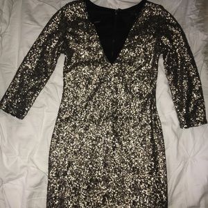 GBYGUESS SEQUINS DRESS